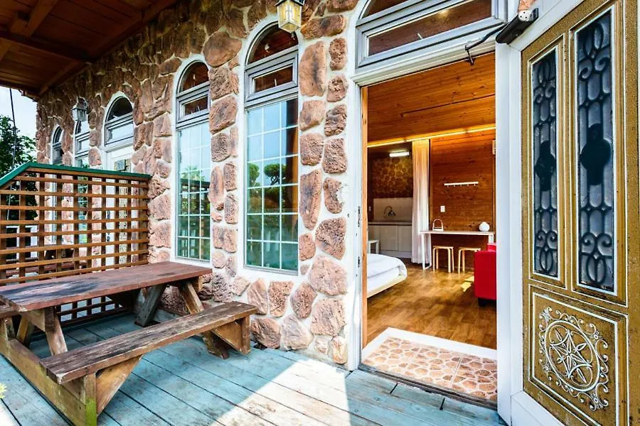 Holiday home Seogwipo Neulbada Pet Pension Jeju