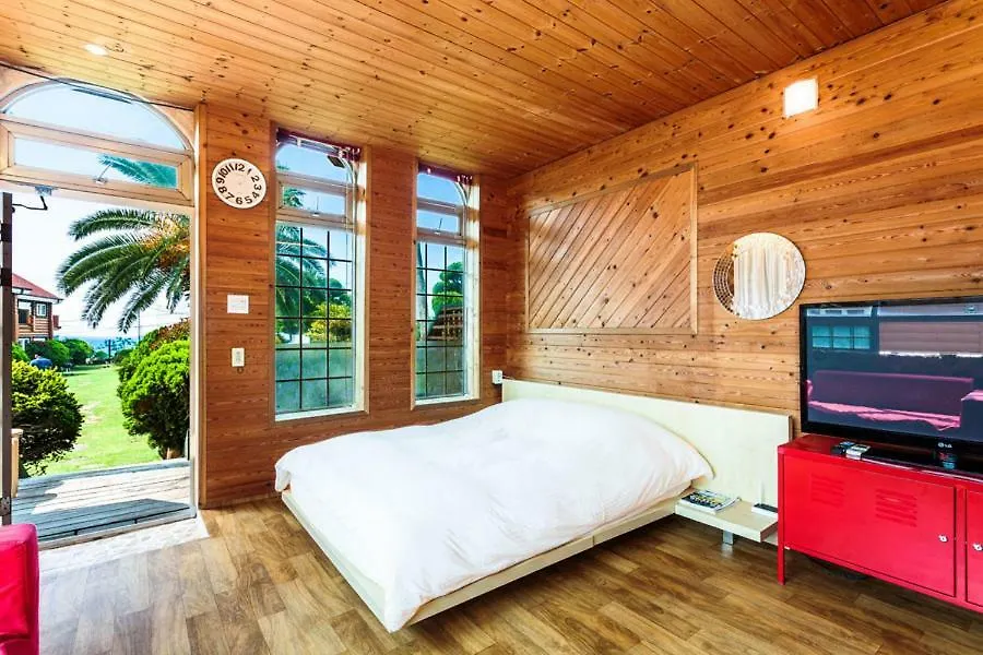 Seogwipo Neulbada Pet Pension Jeju 0*,  South Korea