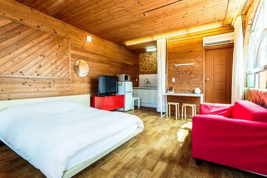 Vakantiehuis Seogwipo Neulbada Pet Pension Jeju Zuid-Korea