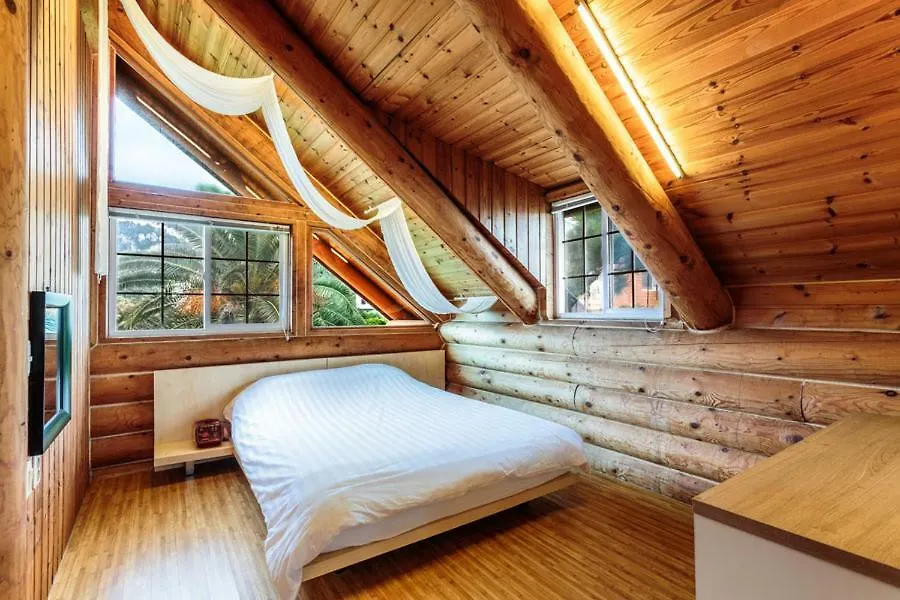 Vakantiehuis Seogwipo Neulbada Pet Pension Jeju