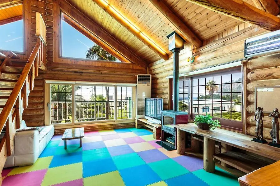 Seogwipo Neulbada Pet Pension Jeju South Korea